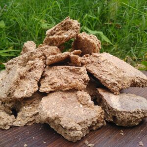 Natural Peanut Oil Cake Biofertilizer